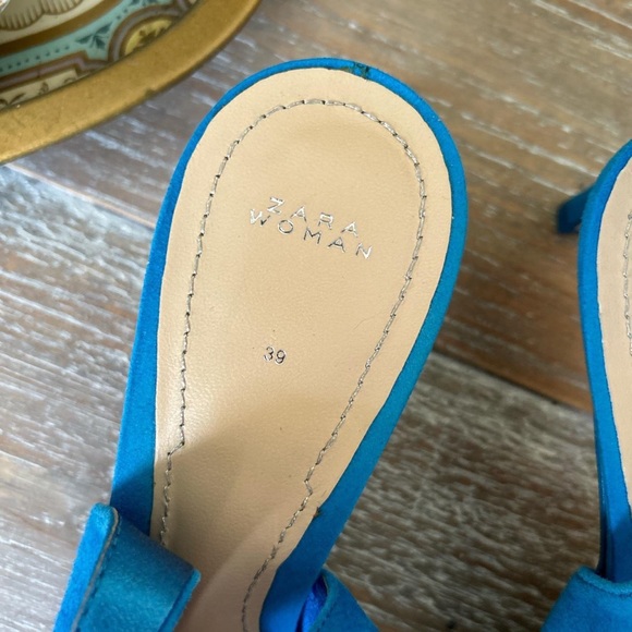 Size 8 Zara blue faux-suede kitten pointed toe heels black ribbon & rhinestone - Picture 8 of 8